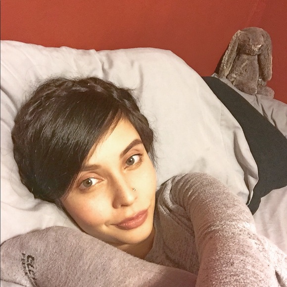 Meet your Posher, Diana - Picture 1 of 1